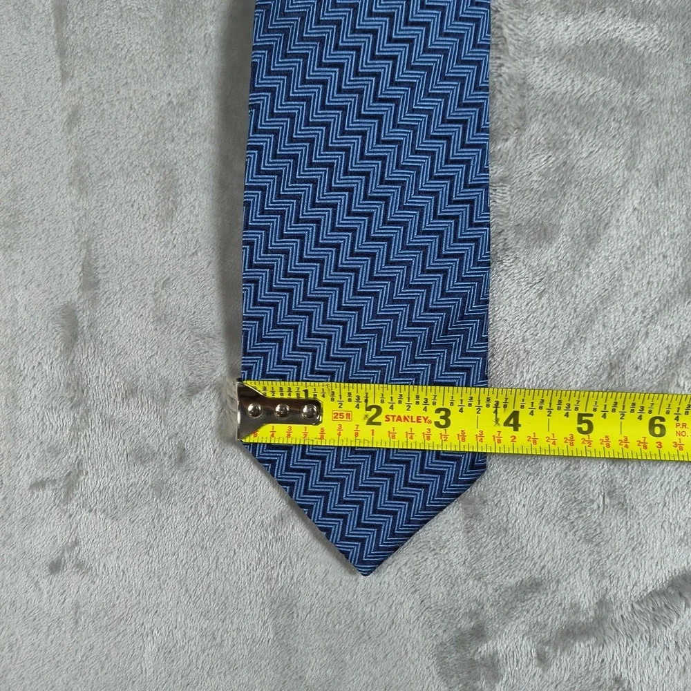 Vintage Lauren Ralph Lauren Tie Mens 55.5x3.75 Blue Geometric Abstract Silk USA